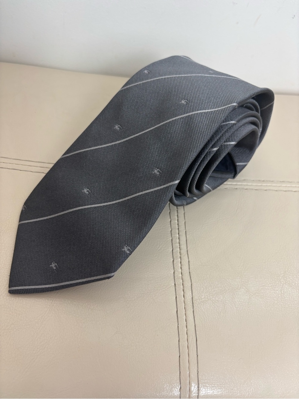 Burberry authentic Silk Tie in Grey Monogram